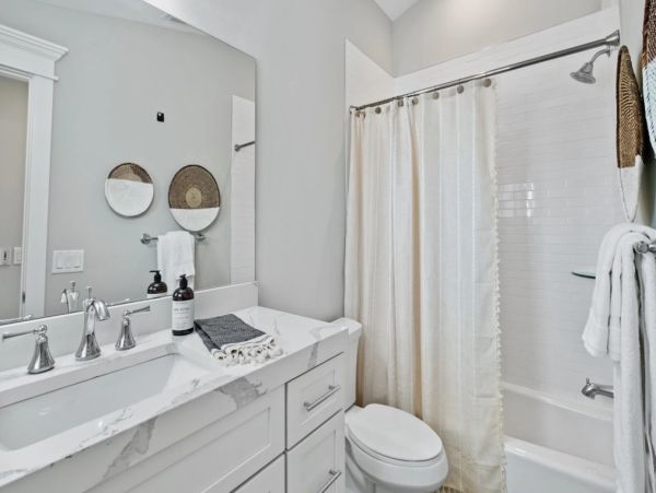 Beachfront Anna Maria Island Luxury Vacation Rental - Bradenton Beach Eight Bedroom Pool Home