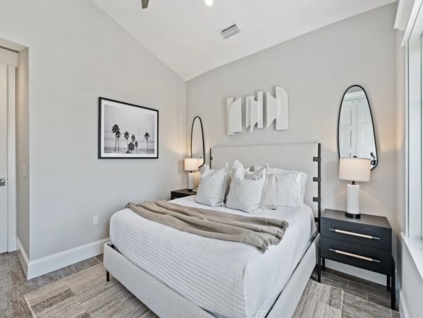 Beachfront Anna Maria Island Luxury Vacation Rental - Bradenton Beach Eight Bedroom Pool Home