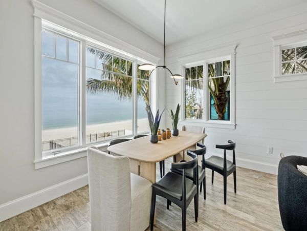 Beachfront Anna Maria Island Luxury Vacation Rental - Bradenton Beach Eight Bedroom Pool Home