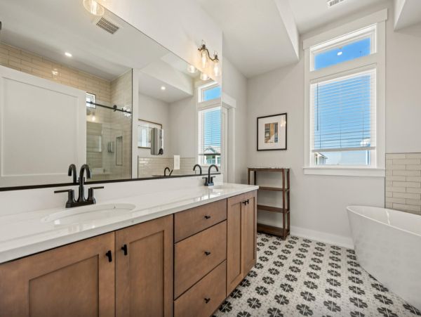 Oceanfront Outer Banks Vacation Rental - Luxury Hatteras Island Home
