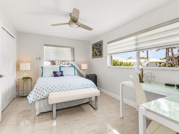 Cape Coral Vacation Rental - Luxury Florida Gulf Access Home