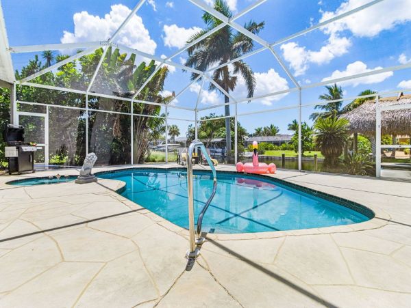Cape Coral Vacation Rental - Luxury Florida Gulf Access Home