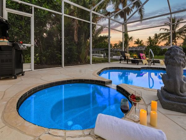 Cape Coral Vacation Rental - Luxury Florida Gulf Access Home