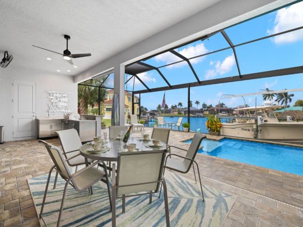 Cape Coral Vacation Rental - Florida Gulf Coast Waterfront Home