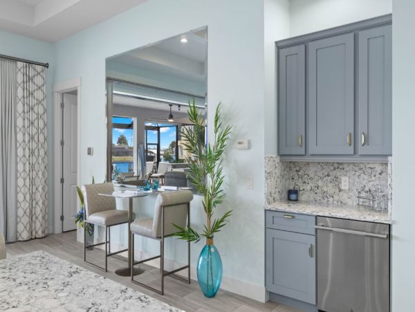 Cape Coral Vacation Rental - Florida Gulf Coast Waterfront Home