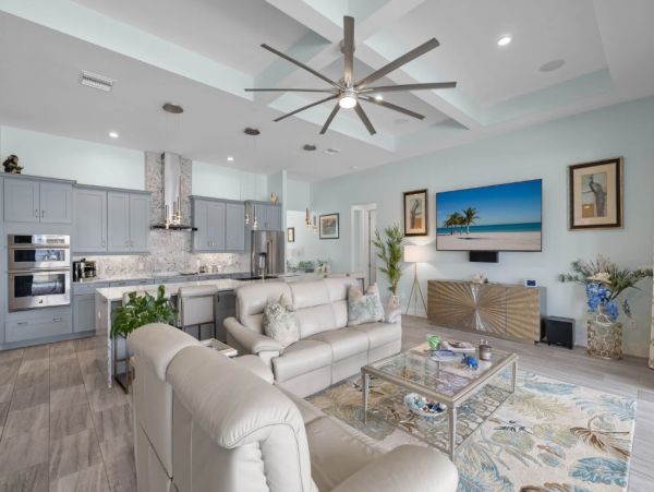 Cape Coral Vacation Rental - Florida Gulf Coast Waterfront Home