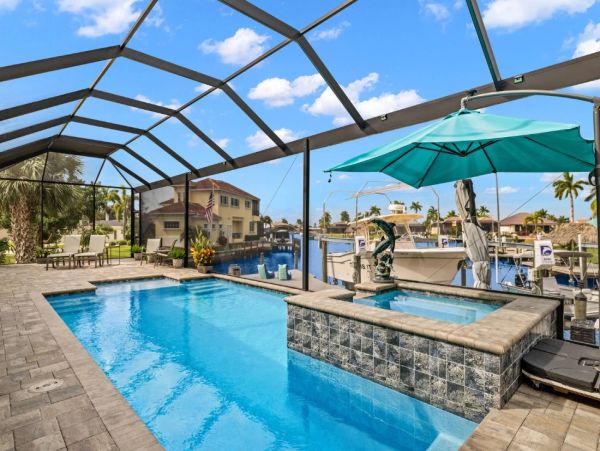 Cape Coral Vacation Rental - Florida Gulf Coast Waterfront Home