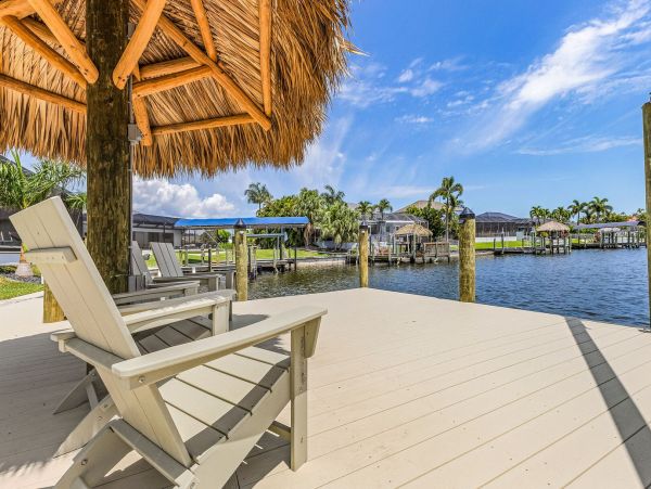 Luxury Waterfront House with Pool & Game Room