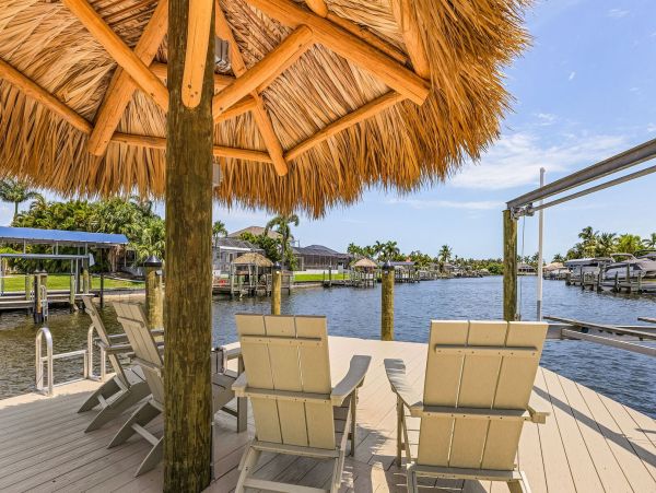 Luxury Waterfront House with Pool & Game Room