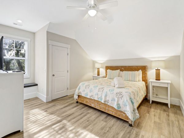 Hilton Head Luxury Vacation Rental - Forest Beach Estate with Pool