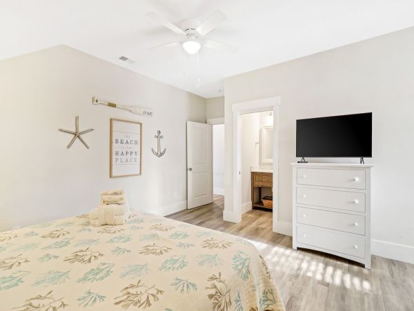 Hilton Head Luxury Vacation Rental - Forest Beach Estate with Pool