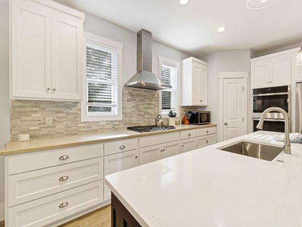 Hilton Head Luxury Vacation Rental - Forest Beach Estate with Pool