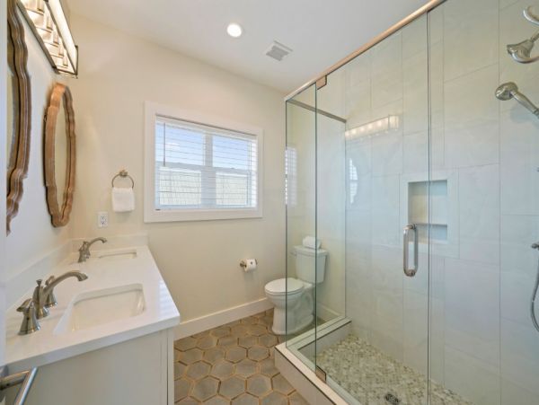 Miramar Beach 15 Bedroom Vacation Estate - Luxury Destin Estate Rental Main House & Guest House