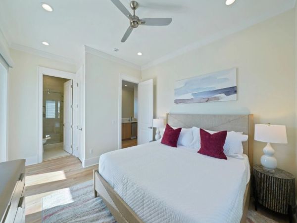 Miramar Beach 15 Bedroom Vacation Estate - Luxury Destin Estate Rental Main House & Guest House