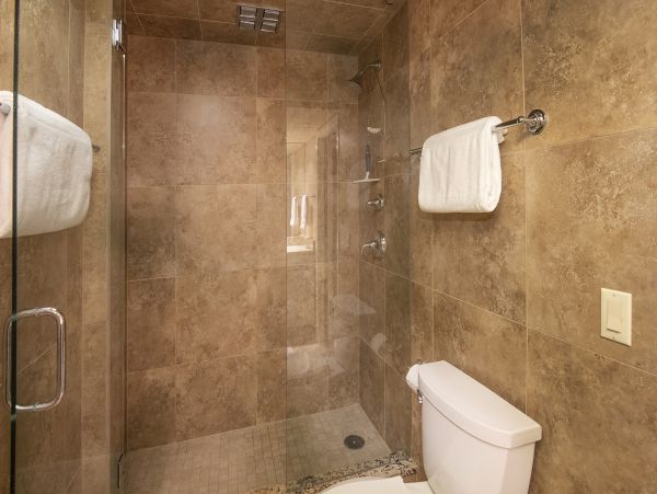 Experience Luxury at this Condo in Vail - Prime Location in Lionhead Village