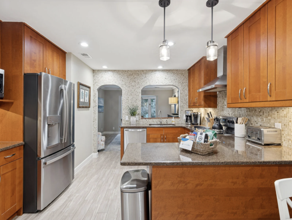 NEW ARRIVAL HILTON HEAD STROLL TO BEACH POOL HOME  PALMETO DUNES