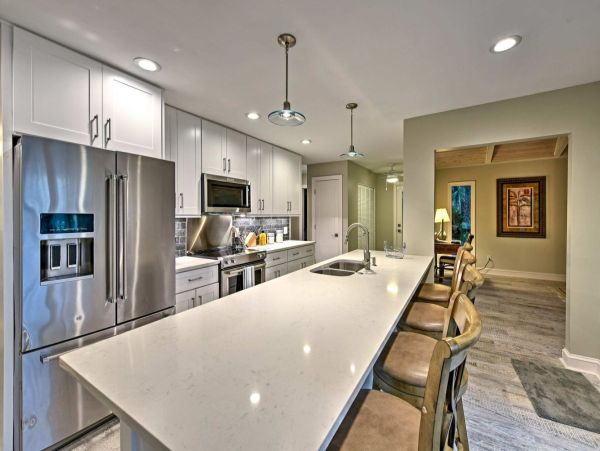 Pet-Friendly Hilton Head Vacation Rental with Golf Views and Pool - additional view, photo 4