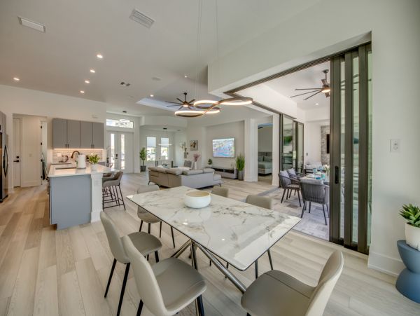 Luxury Cape Coral Vacation Rental – Florida Villa with Heated Pool & Canal Views