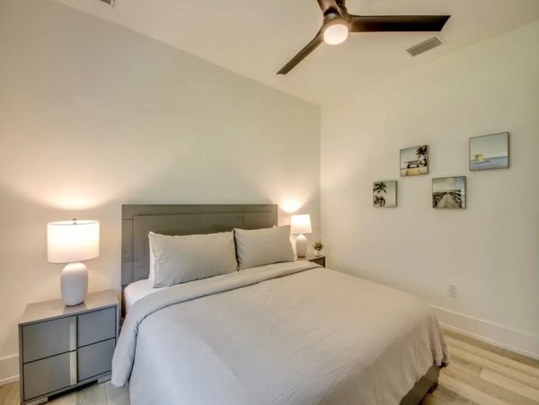 Luxury Cape Coral Vacation Rental – Florida Villa with Heated Pool & Canal Views