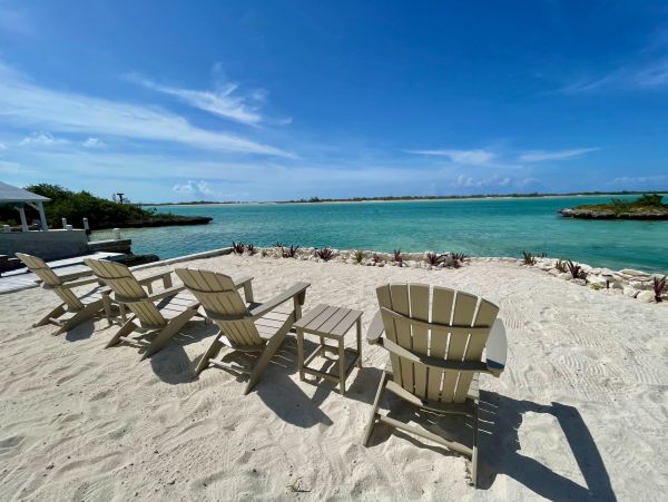 Luxury Retreat in Great Exuma - Private Paradise in Moriah Harbour