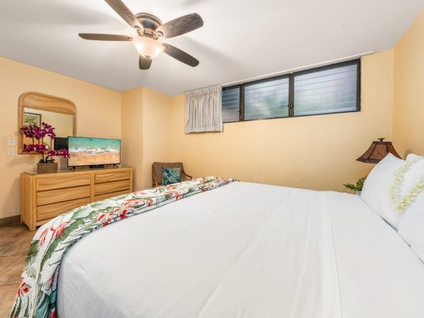 Kaanapali Condo With Ocean Views And Pool Access