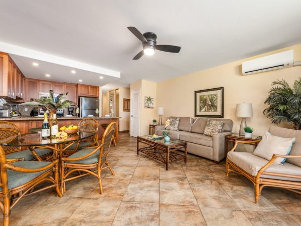 Kaanapali Condo With Ocean Views And Pool Access