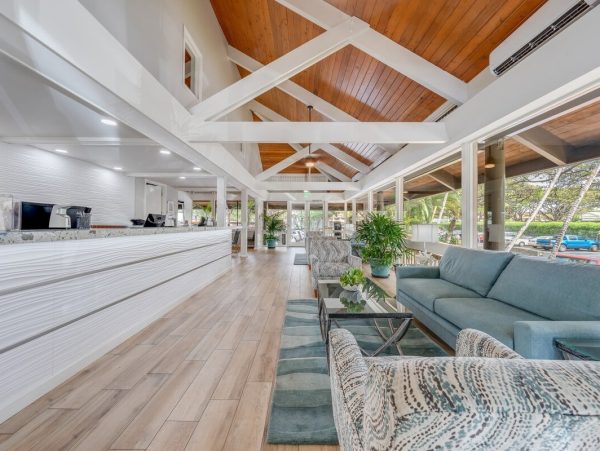 Kaanapali Condo With Ocean Views And Pool Access