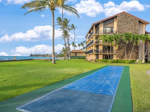 Kaanapali Condo With Ocean Views And Pool Access