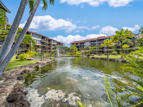 Kaanapali Ground-Floor Condo With Partial Ocean Views