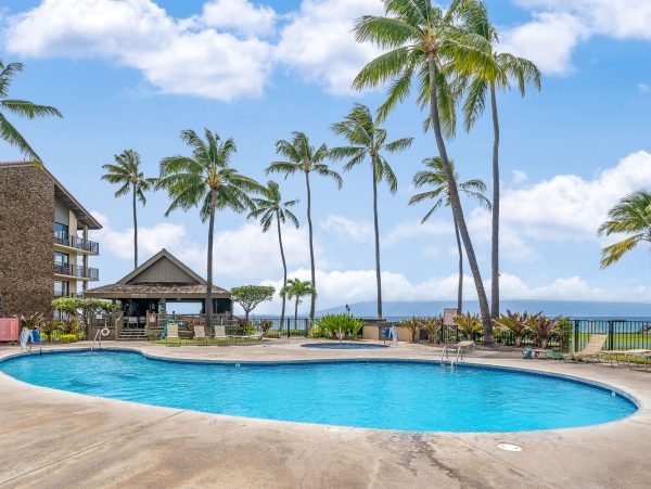 Kaanapali Ground-Floor Condo With Partial Ocean Views