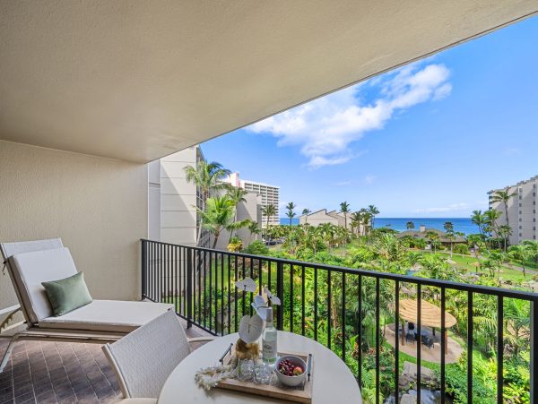 Kaanapali Condo With Ocean Views And Beach Access