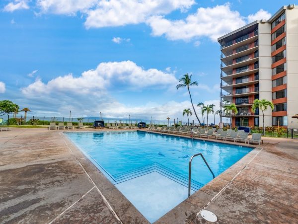 Kaanapali Condo With Ocean Views And Beach Access