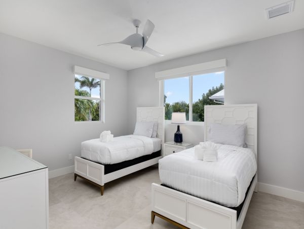Captiva Island Vacation Rental – Florida Beachfront Estate