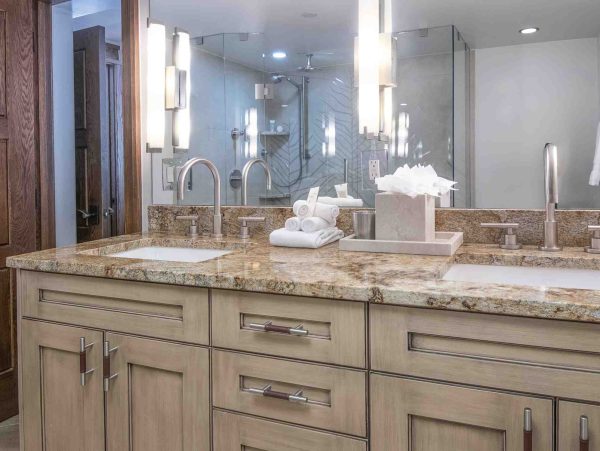 Vail Condo With Mountain Views Near Village Gondola