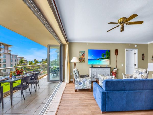 Spacious Maui Vacation Rental - Kaanapali Beach Villa for Families & Groups
