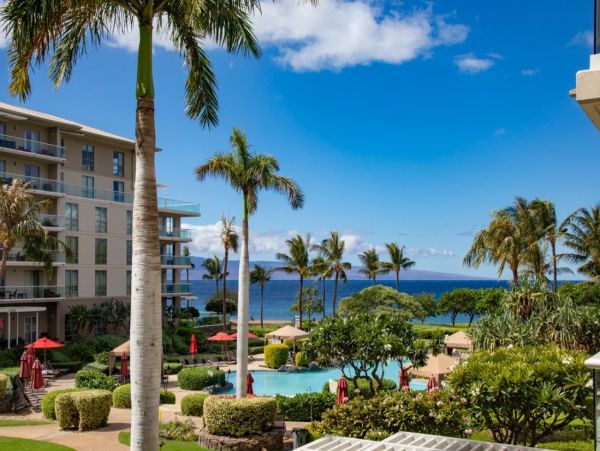Spacious Maui Vacation Rental - Kaanapali Beach Villa for Families & Groups