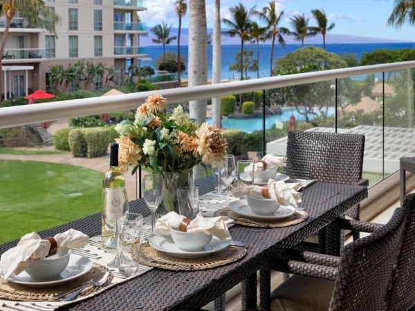 Spacious Maui Vacation Rental - Kaanapali Beach Villa for Families & Groups