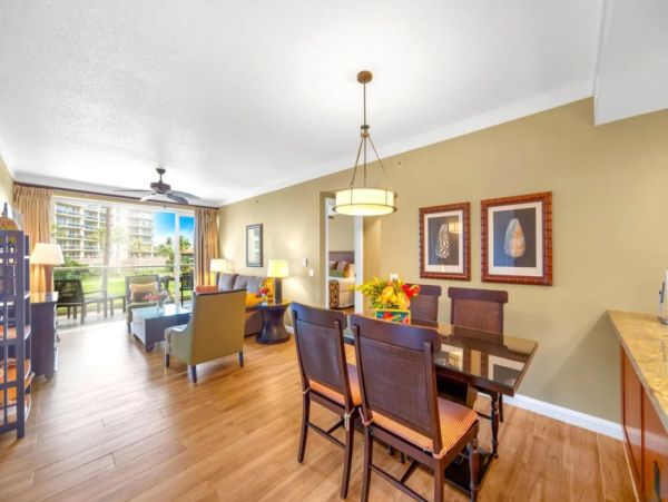 Spacious Maui Vacation Rental - Kaanapali Beach Villa for Families & Groups