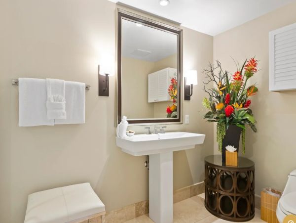 Maui Vacation Rental - Kaanapali Beach Villa with 5 Bedrooms & Ocean Views