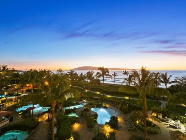 Maui Vacation Rental - Kaanapali Beach Villa with 5 Bedrooms & Ocean Views