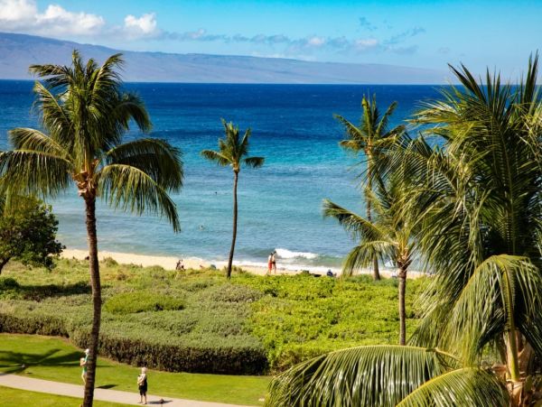 Maui Vacation Rental - Kaanapali Beach Villa with 5 Bedrooms & Ocean Views