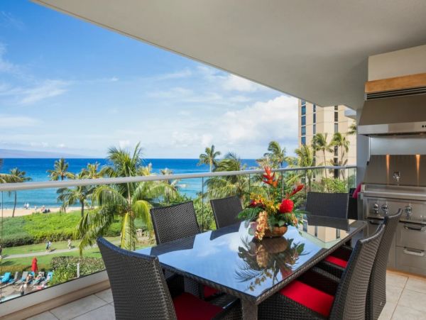 Maui Vacation Rental - Kaanapali Beach Villa with 5 Bedrooms & Ocean Views