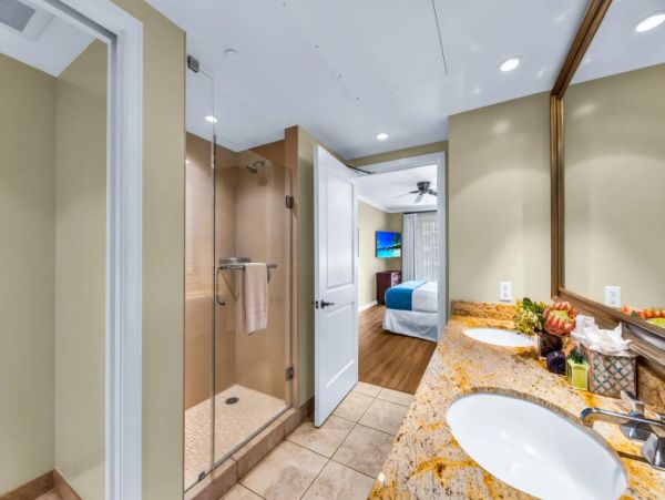 Maui Vacation Rental - Kaanapali Beach Villa with 5 Bedrooms & Ocean Views