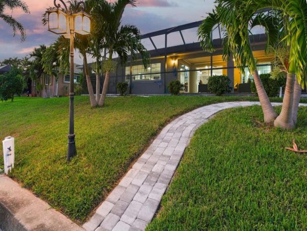 Great Canal-Front Retreat in Punta Gorda - Relax & Explore