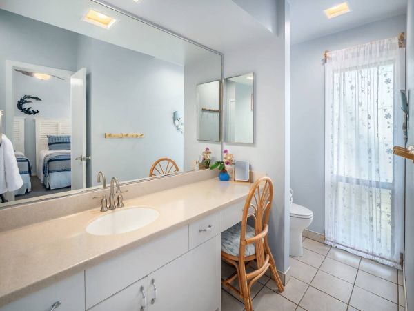 Sunny Poipu Condo Rental Near Beaches And Garden Paths