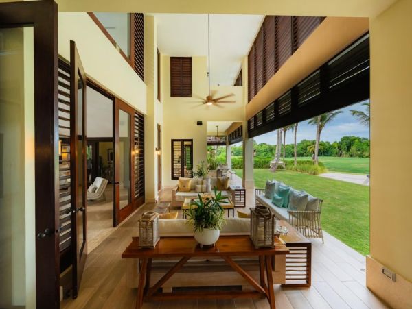 Punta Cana Villa With Private Pool And Golf Views