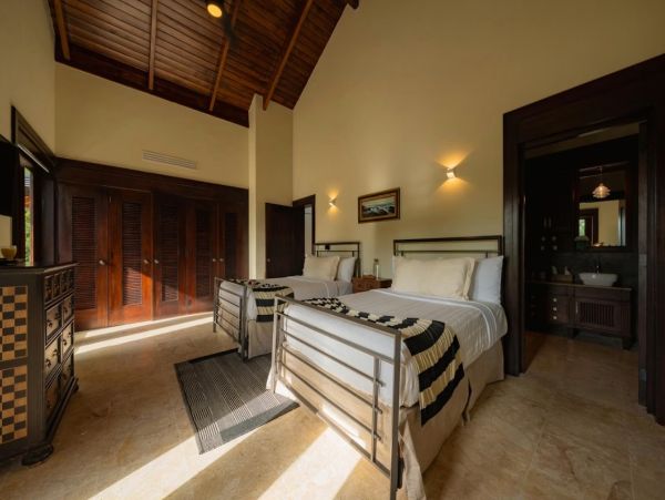 Punta Cana Villa With Private Pool And Golf Views