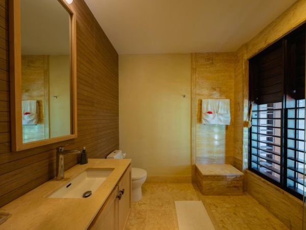 Punta Cana Villa With Private Pool And Golf Views
