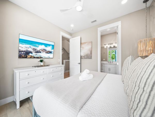 Siesta Key Vacation Home With Gulf Views And Pool