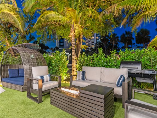 Siesta Key Vacation Home With Gulf Views And Pool